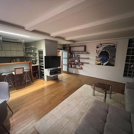 Old Town Apartment Братислава Екстер'єр фото